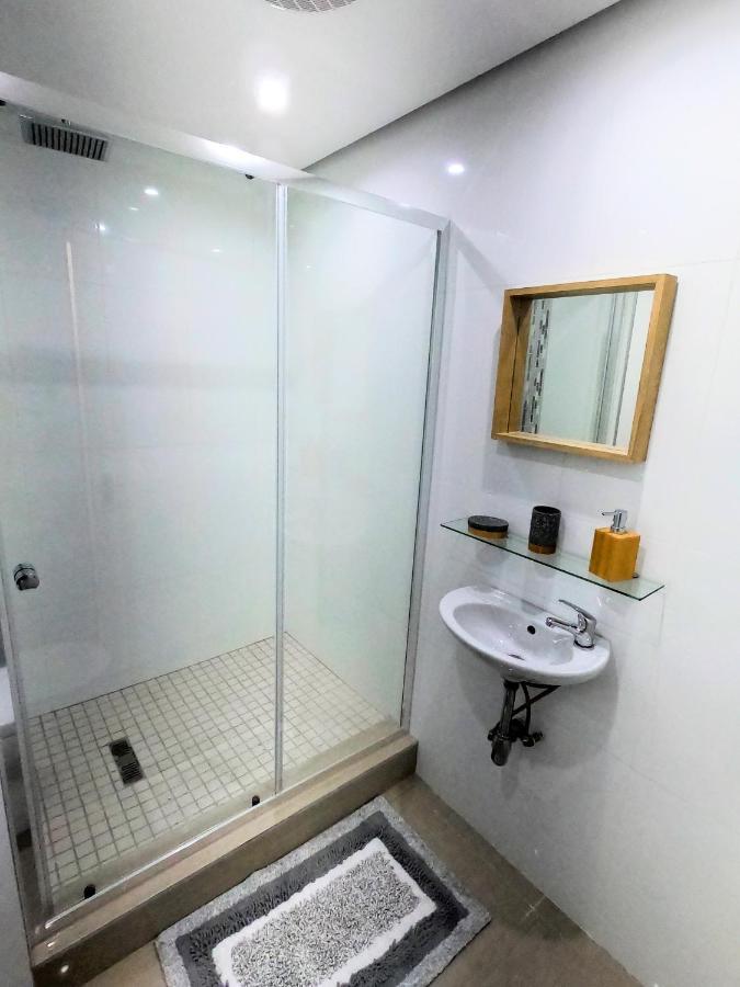 Pristine King Size Bed Apartment In Secure Complex Durban Exterior photo