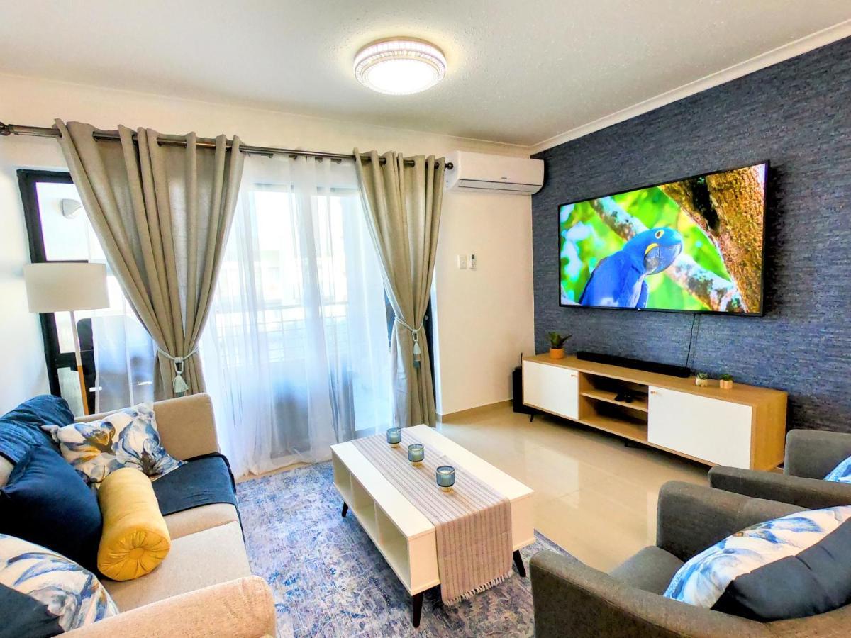 Pristine King Size Bed Apartment In Secure Complex Durban Exterior photo